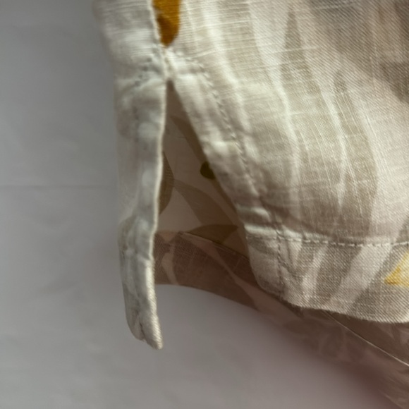 Tommy Bahama - Picture 9 of 11